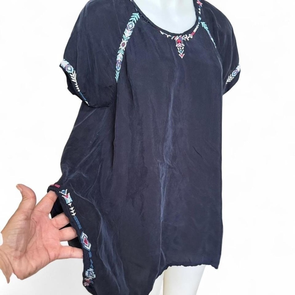 Johnny Was Los Angeles Embroidered Boho Tunic Top Navy Blue Size S